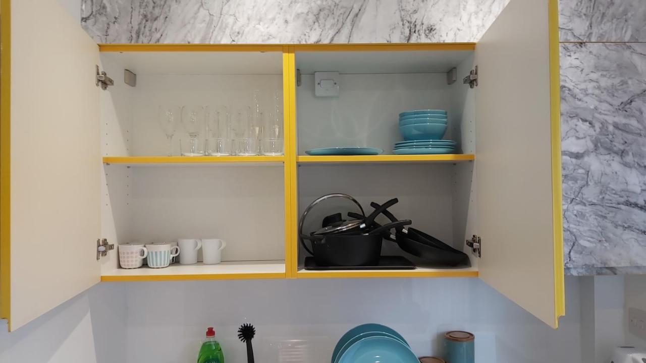 Lovely Studio Apartment Sheffield City Centre - Netflix, Wifi, Digital Tv Bagian luar foto